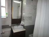 Apartment East Harlem - Bathroom