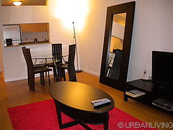 Apartment Theatre District - Living room