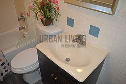 Apartment Harlem - Bathroom