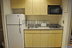 Apartment Midtown East - Kitchen
