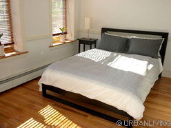 Apartment Harlem - Bedroom