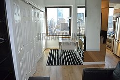 Apartment Fashion District - Living room