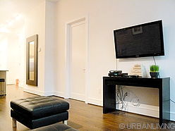 Apartment Midtown East - Living room