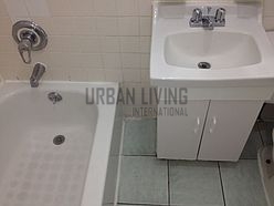 Apartment Harlem - Bathroom