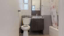Apartment East Harlem - Bathroom