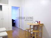 Apartment Theatre District - Living room