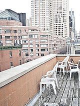 Penthouse Theatre District - Terrace
