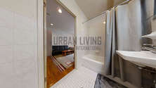 Apartment Midtown East - Bathroom