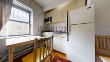 Apartment Midtown East - Kitchen