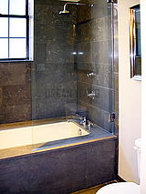 Duplex Hamilton Heights - Salle de bain