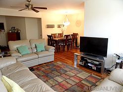 Apartment Woodside - Living room